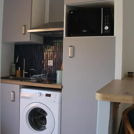 Collioure, Grande Terrasse Et Parking コリウール